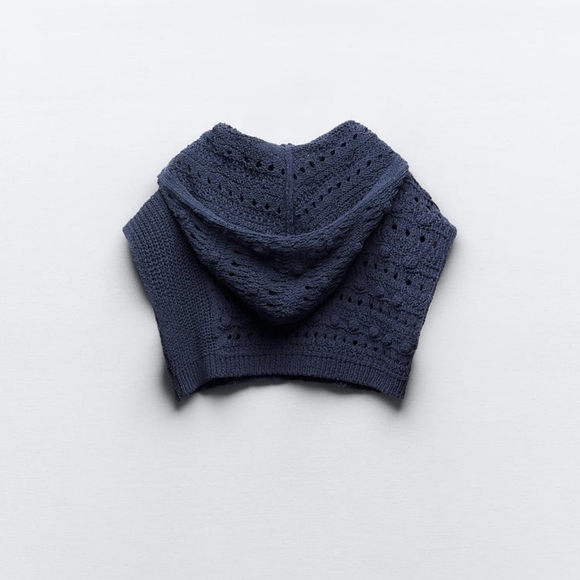 ZARA HOODED KNIT CROP TOP - Picture 3 of 4